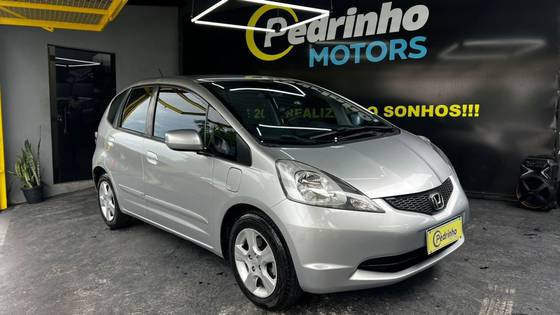 HONDA FIT 1.4 LX 16V FLEX 4P MANUAL